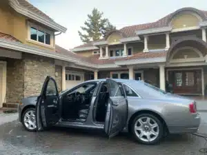 picture showing luxury car wash and wax services